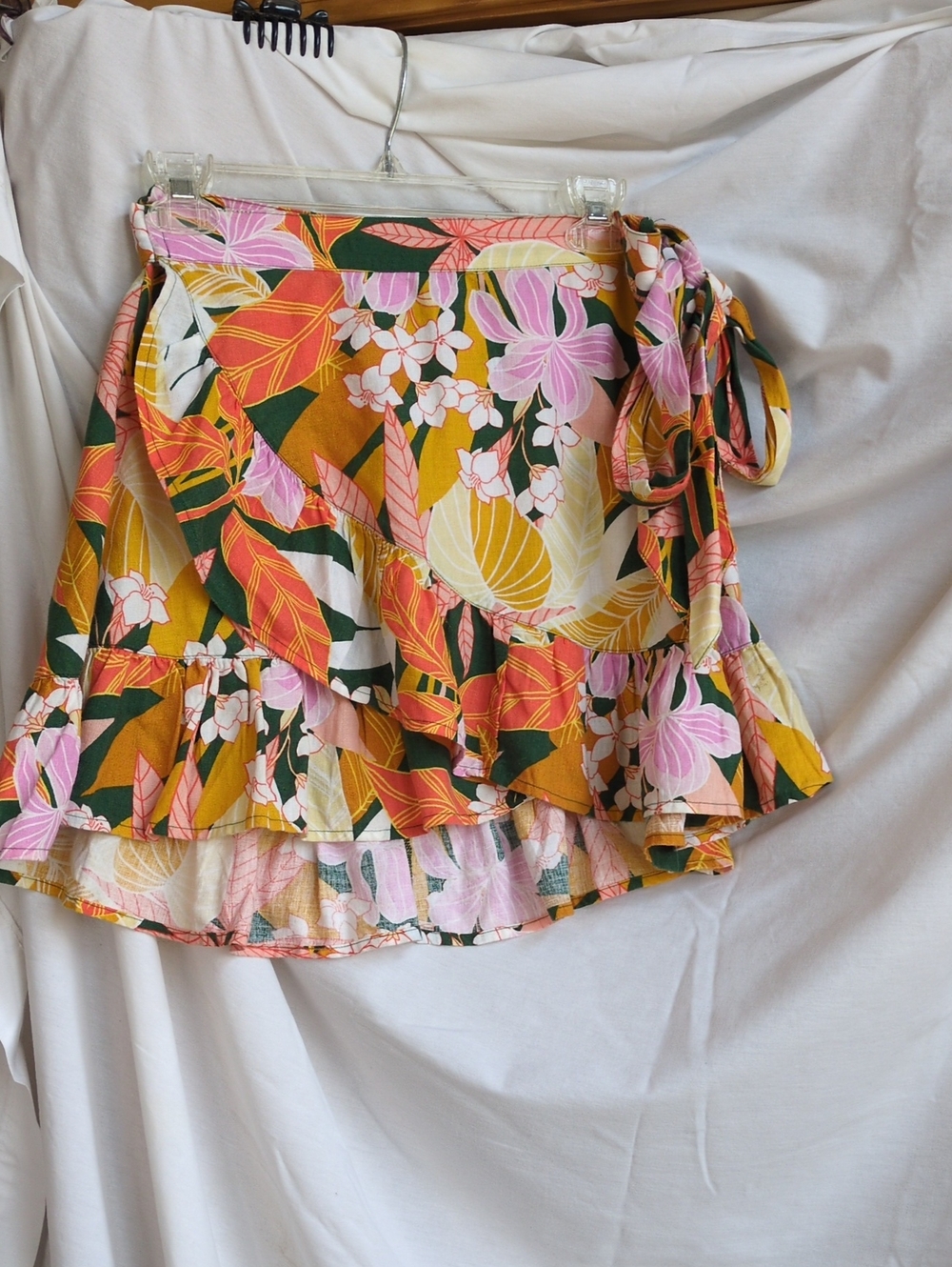 Tropical Floral Tie-Waist Ruffle Mini Skirt